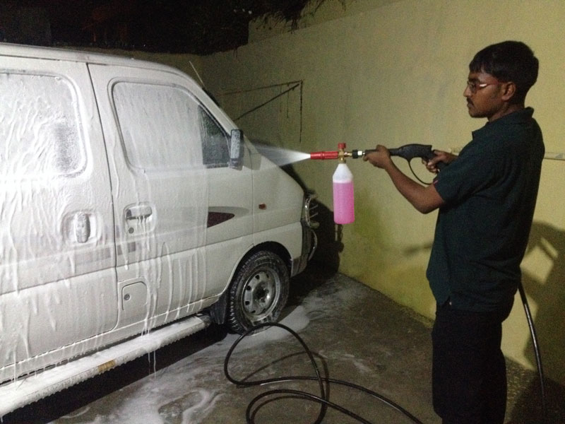 car washing