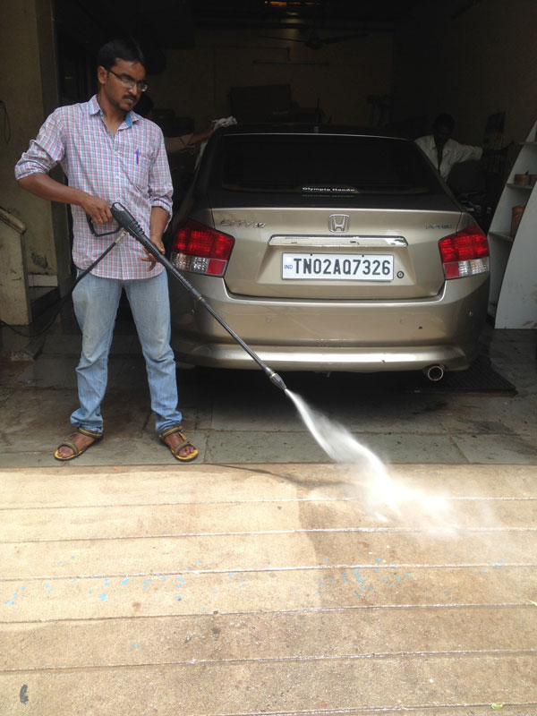 car washing